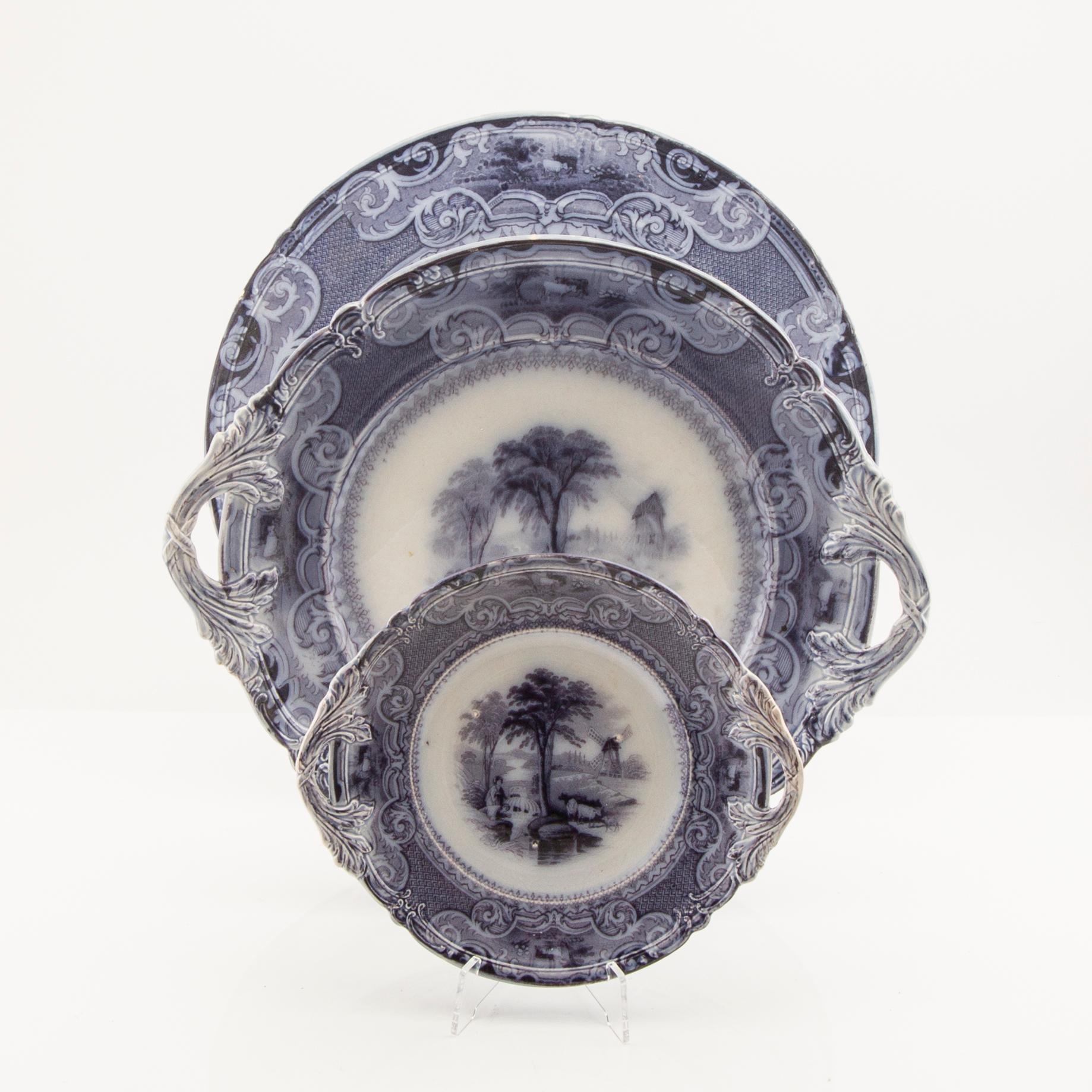 Servis 89 dlr earthenware "Lorraine" S&Co around 1900.