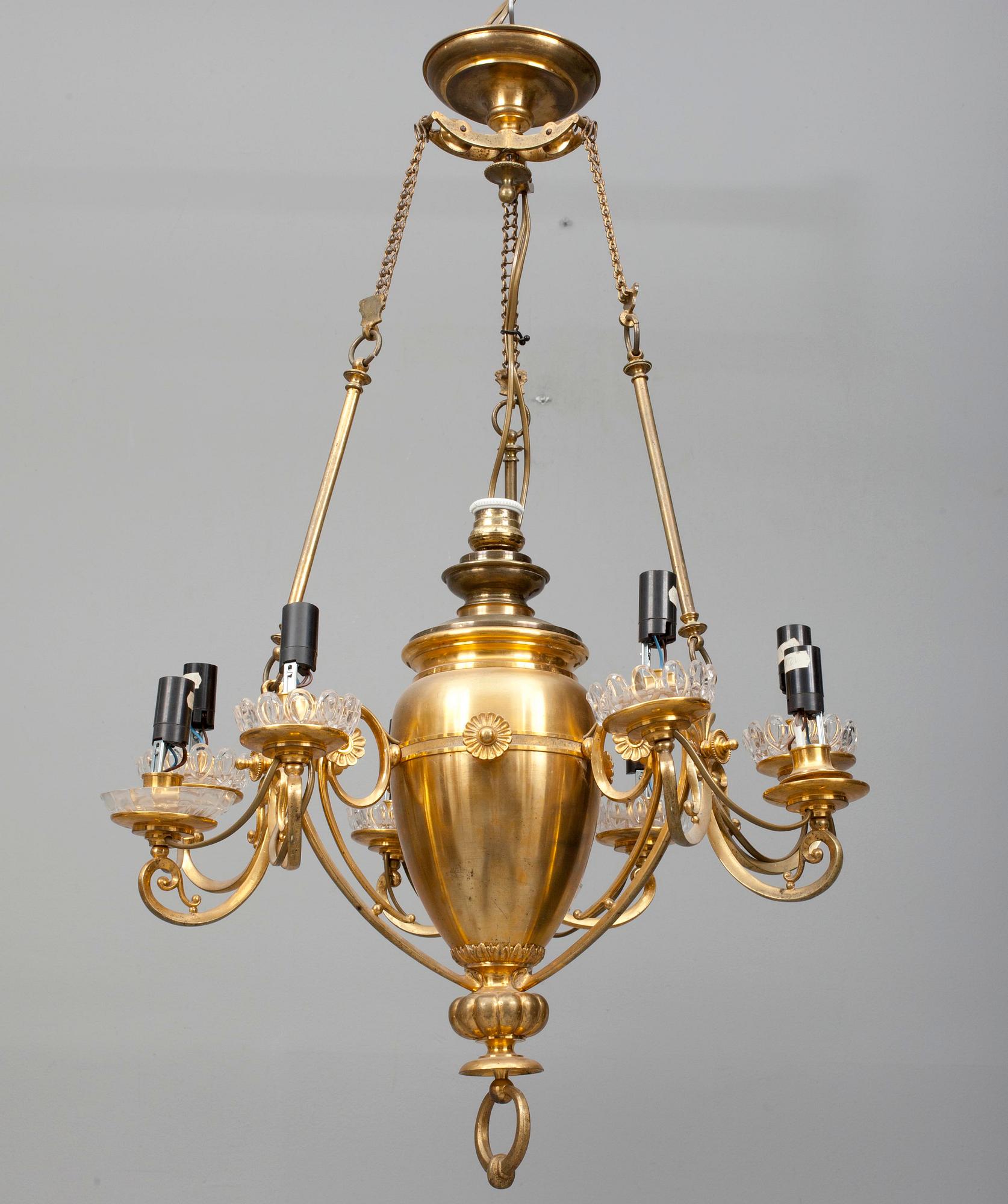 TAKKRONA, sannolikt Ryssland 1870/1880. Höjd 88 cm.