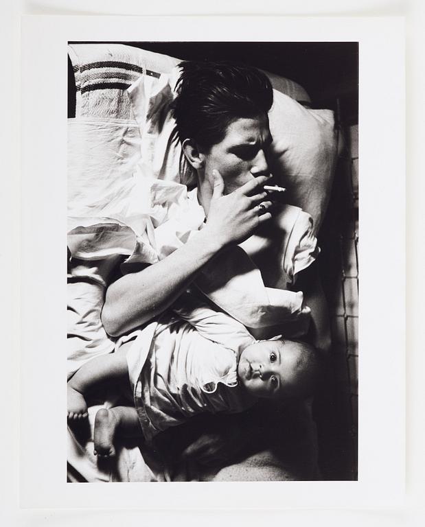 Larry Clark, "Untitled (Smoking with baby)", 1963.