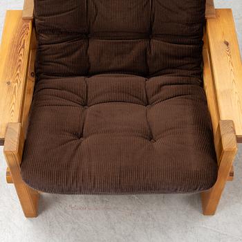 Yngve Ekström, a pair of 'Dymling' easy chairs, Swedese, 1970's.