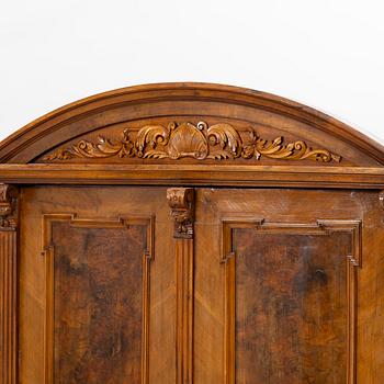 Wardrobe, Baroque style, first half of the 20th century.