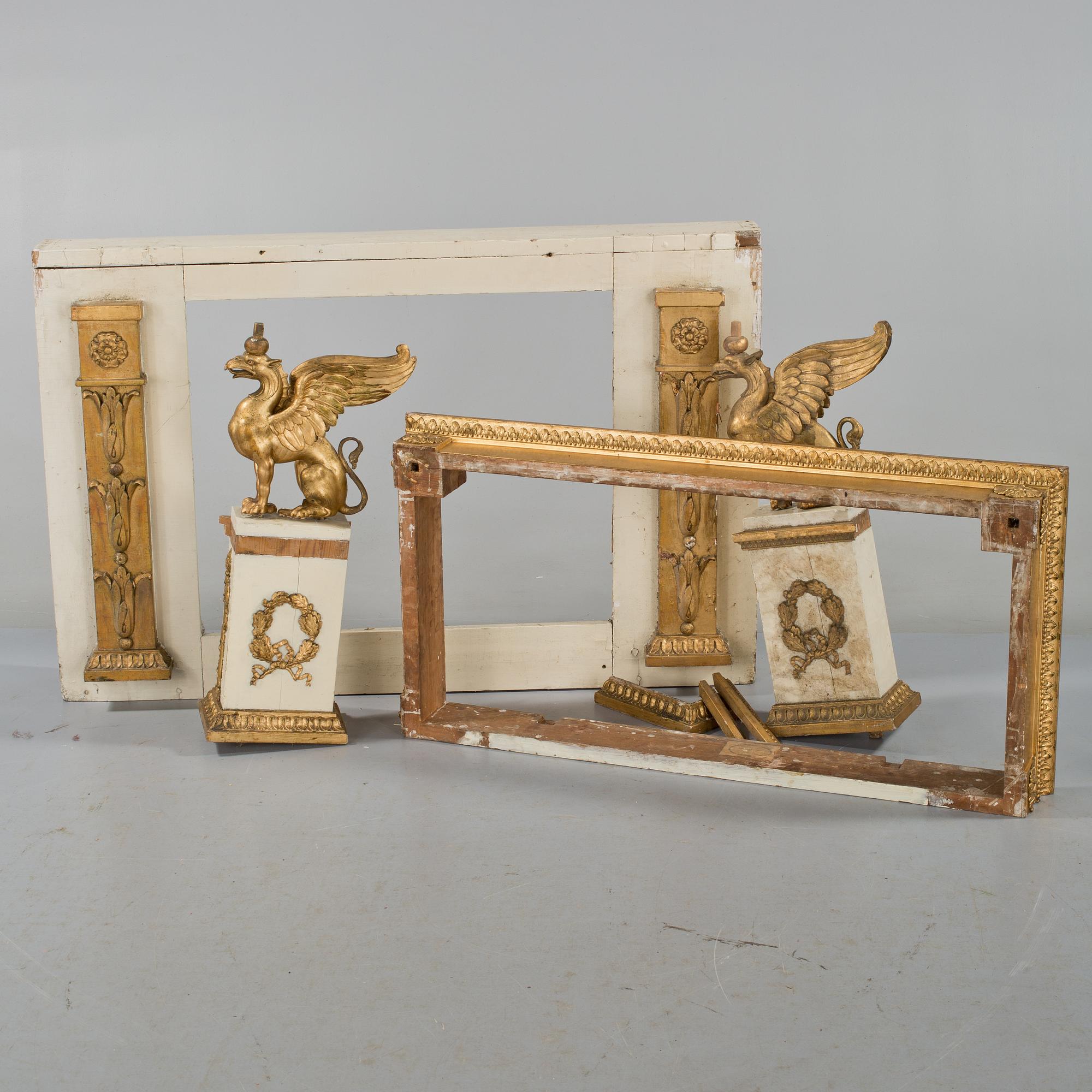 DELAR TILL KONSOLBORD, PG Bylanders spegelfabrik Göteborg, 1800-talets första hälft.