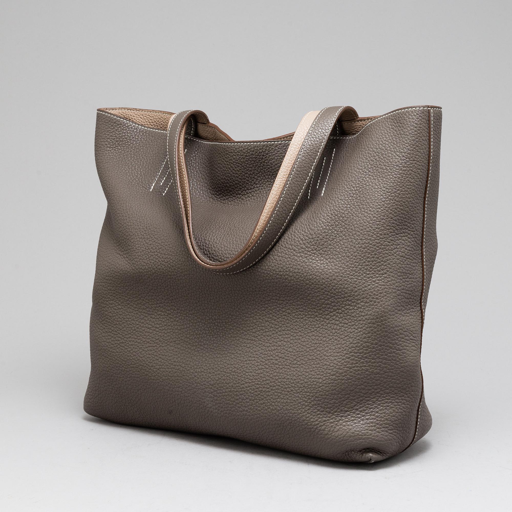 HERMÈS, a 'Double Sens 45' tote bag.