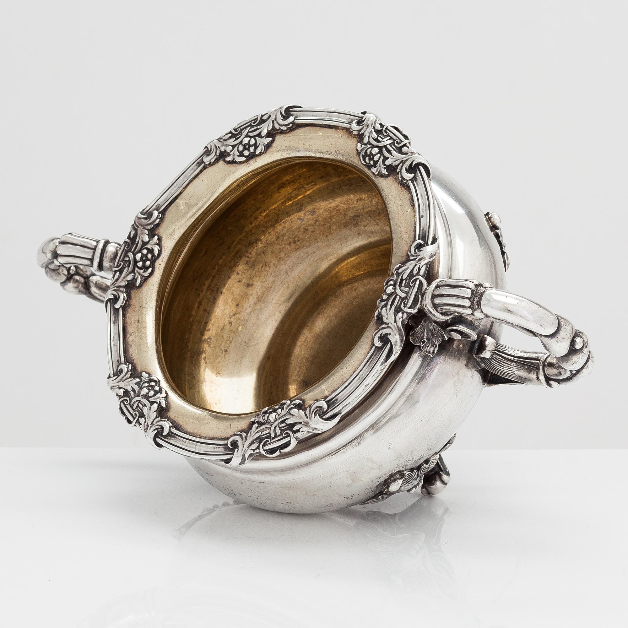 Sockerskål, silver, S:t Petersburg 1849.