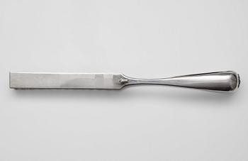 227. ASPARAGUS TONGS, 84 silver. Karl Ekqvist St. Petersburg 1846. Length 18 cm. Weight 159 g.