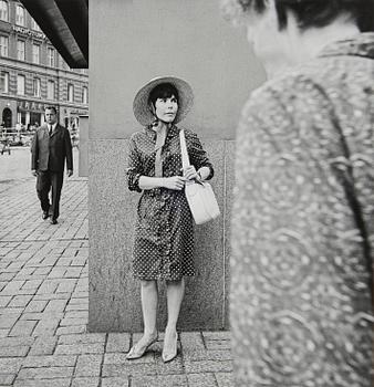 Ismo Hölttö, "Bulevardin ja Erottajankadun kulma, Helsinki 1966".