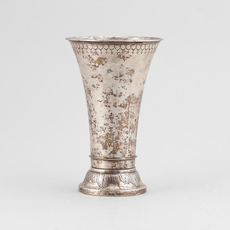 A silver vase, K Anderson, Stockholm, 1908.