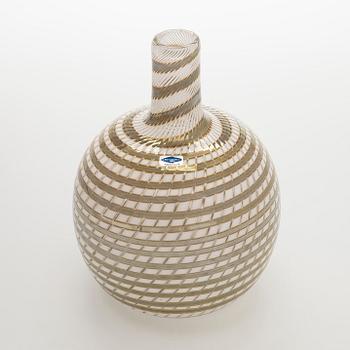 Oiva Toikka, a glass bottle, Pro Arte "Ranta" (Beach) series, signed O. Toikka Nuutajärvi.