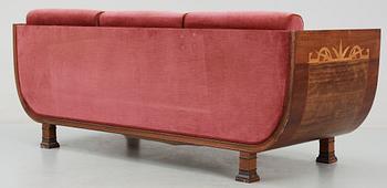 An Eric Chambert sofa/daybed, Chamberts Möbelfabrik, Norrköping 1930's.