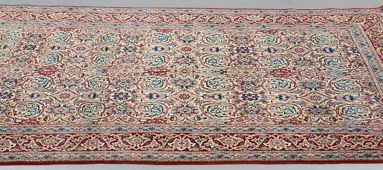 A RUG, semi-antique Nain Tuteshk, ca 241 x 149,5 x 160 cm.