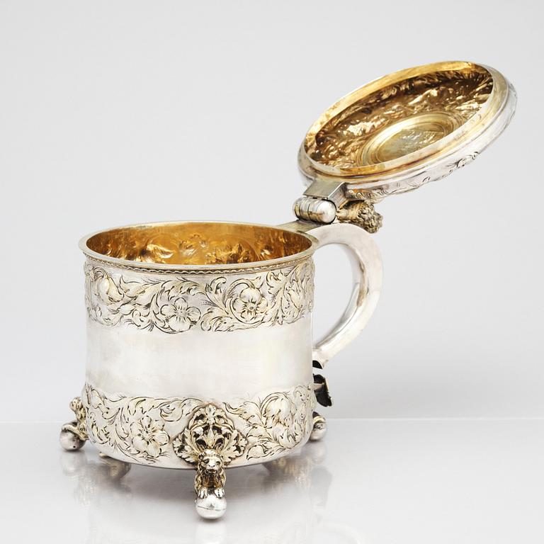 Baltzar Ekeström, dryckeskanna, silver, Halmstad 1768. Barock.