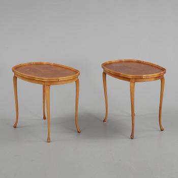 SIDOBORD, ett par, rokokostil, 1900-talets andra hälft.
