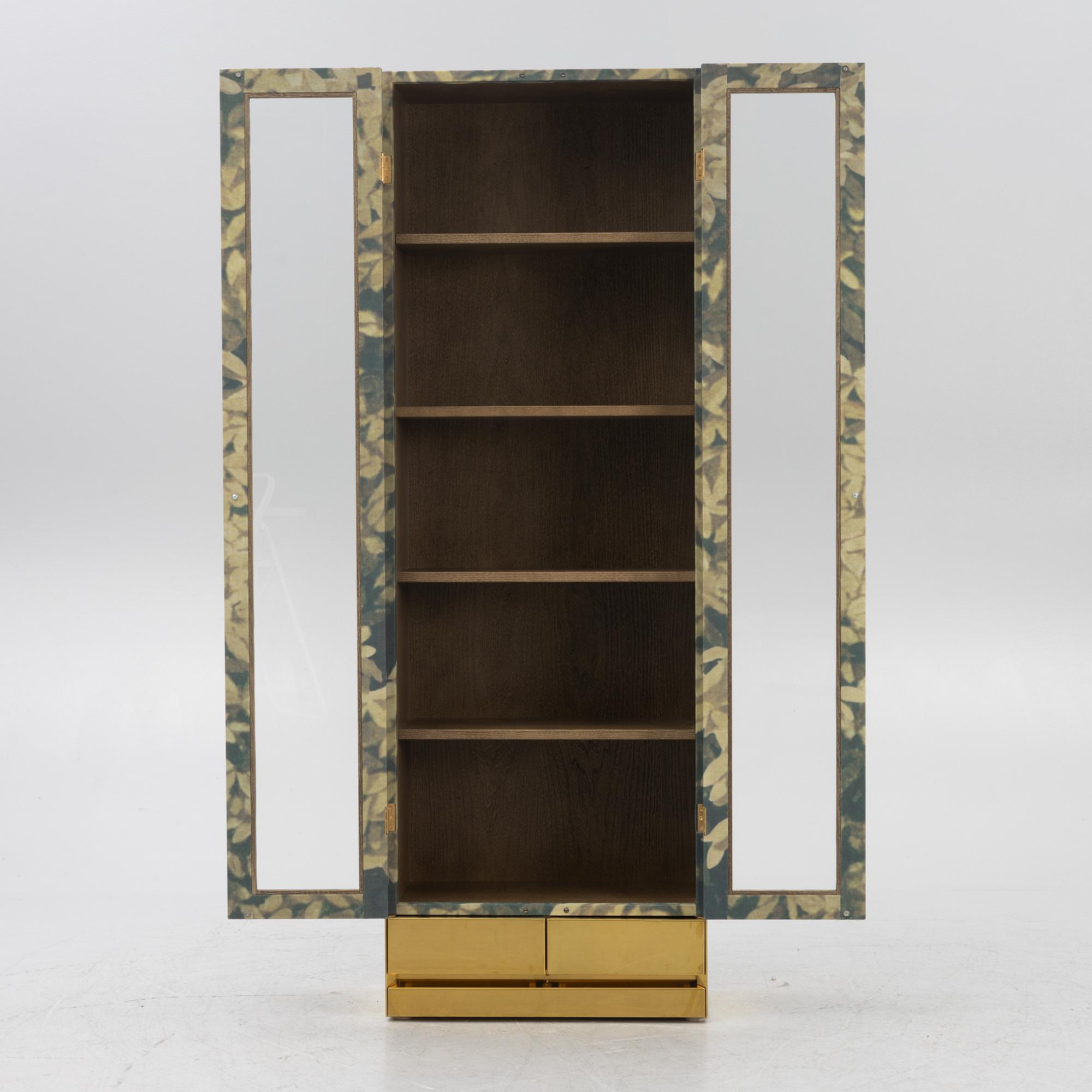 Mats Theselius, skåp, "National Geographic 25th Anniversary Edition", ed. 209/220, Källemo, Värnamo, efter 2016.