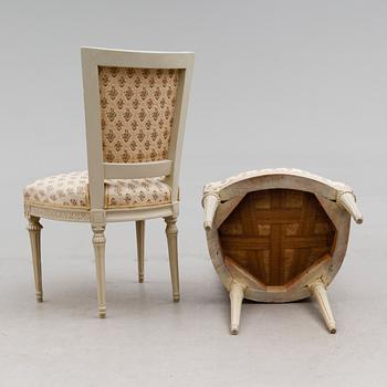 STOLAR, 1 par snarlika, sengustavianska Stockholmsarbeten, 1700-talets andra hälft.