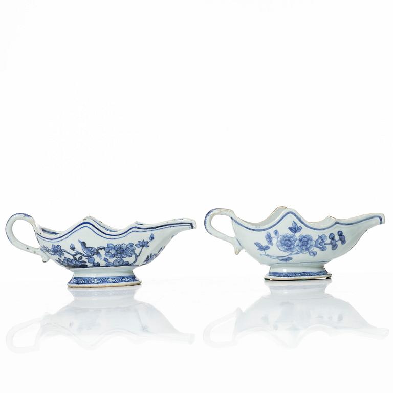 Såssnipor, två stycken, kompaniporslin. Qingdynastin, Qianlong (1736-95).