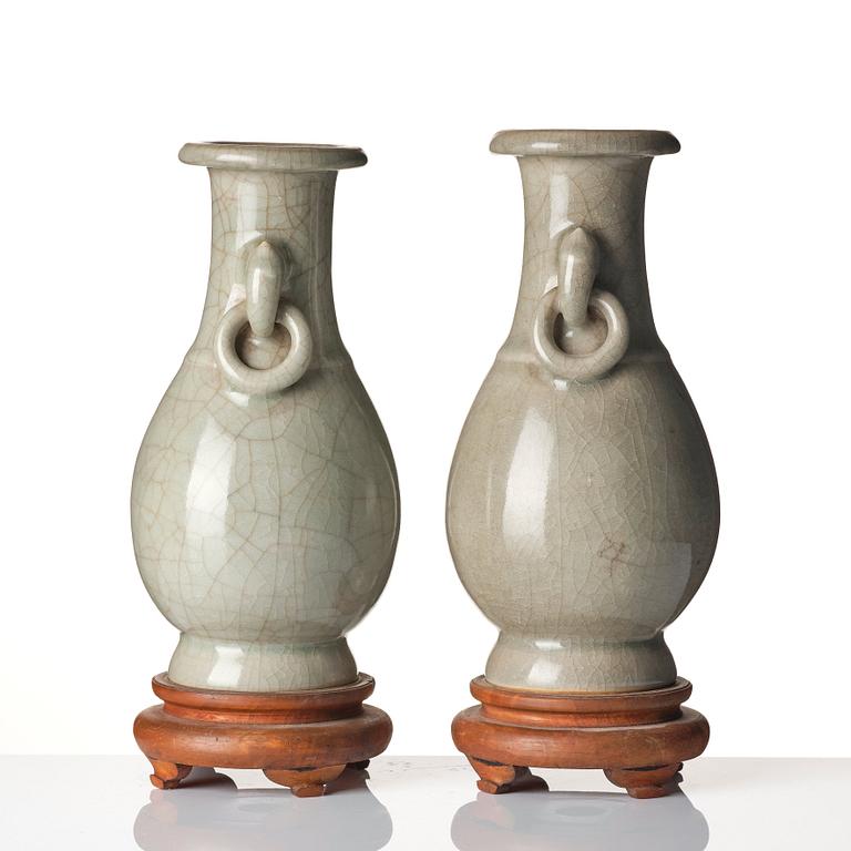 A pair of ge glazed vases made in to table lamps, Qing dynasty.