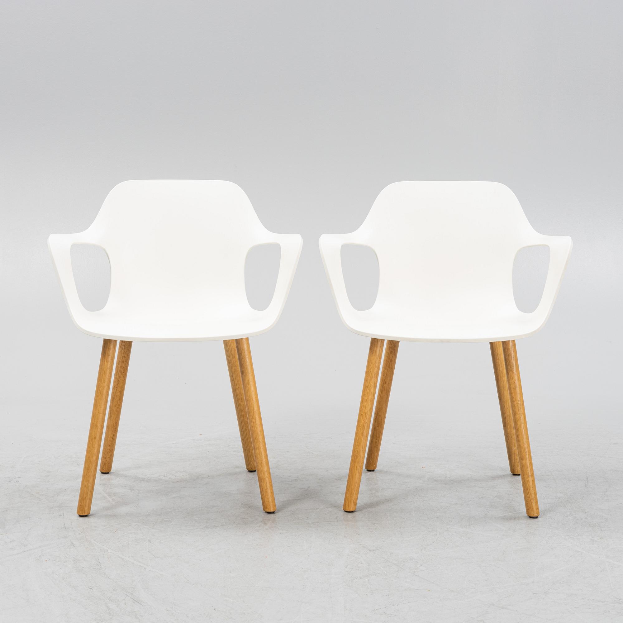 Jasper Morrison, a pair of 'HAL' chairs, Vitra.