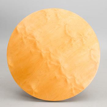 A 1940s table for Artek.