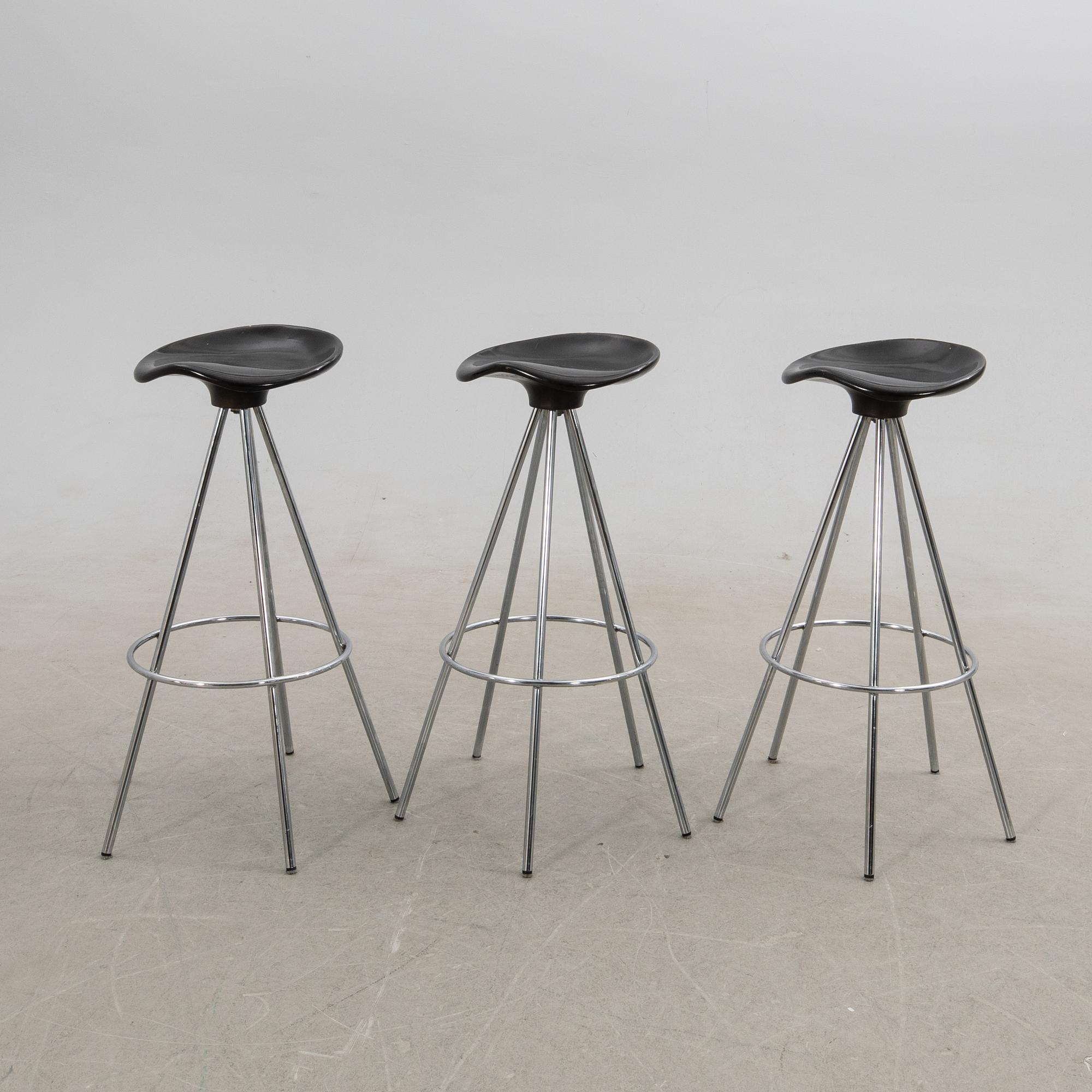 Pepe Cortés, barstolar, 3 st, "Jamaica stool", Amat, Spanien.