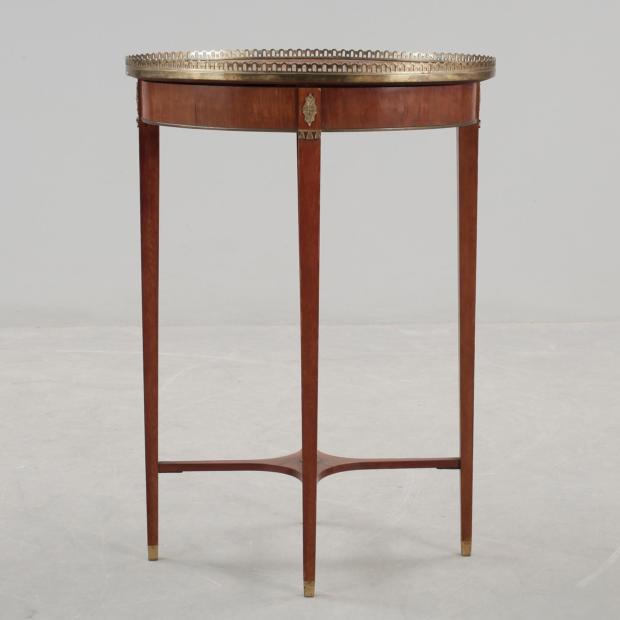 SYBORD, sengustaviansk stil, 1900.