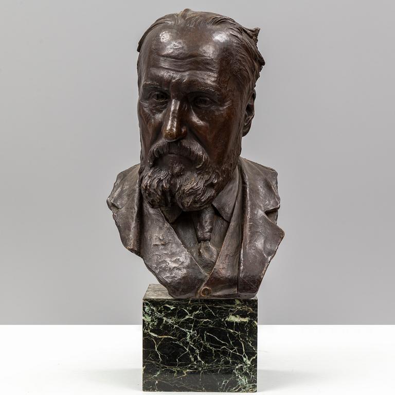 ÉMILE FERNAND-DUBOIS, sculpture, bronze, signed.