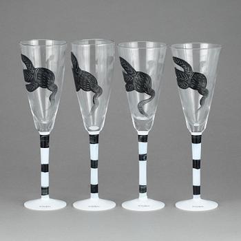 VINGLAS, 4 st. Glas. Ulrica Hydman-Vallien.