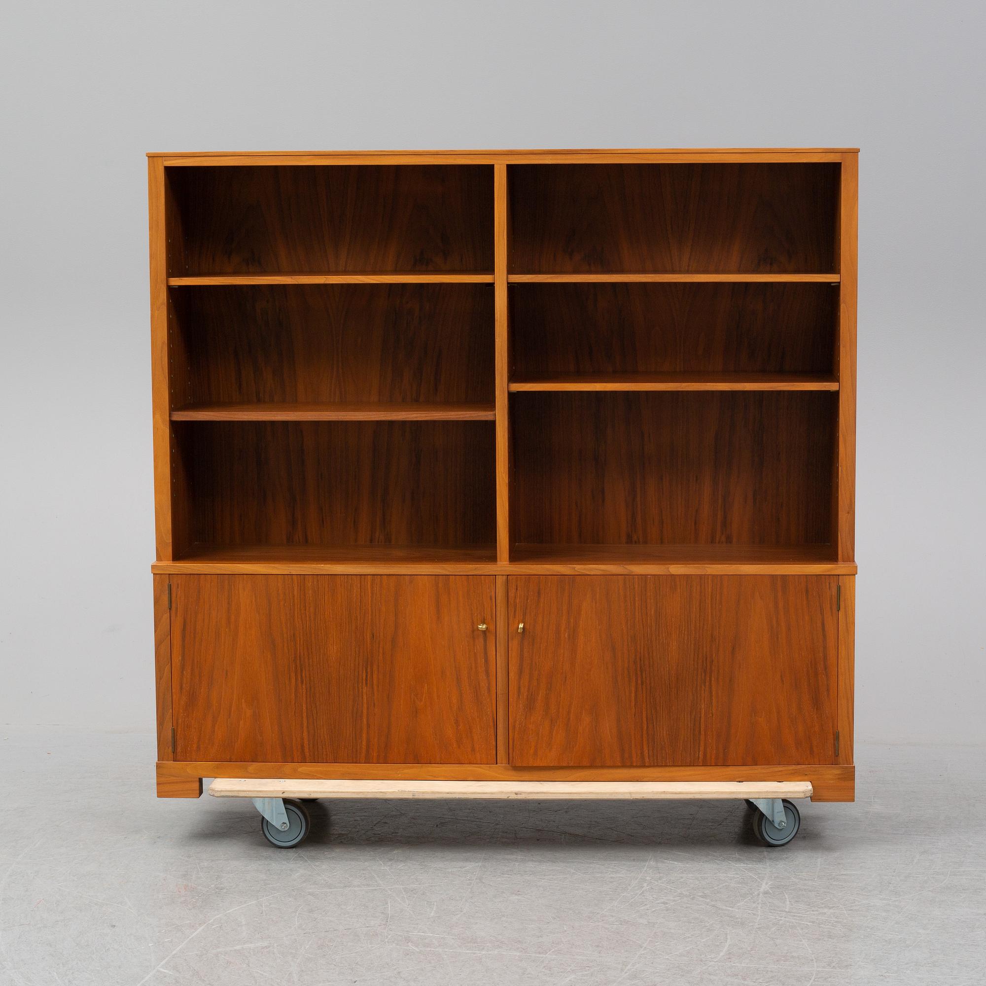 CARL MALMSTEN, a mahogany bookshelf.
