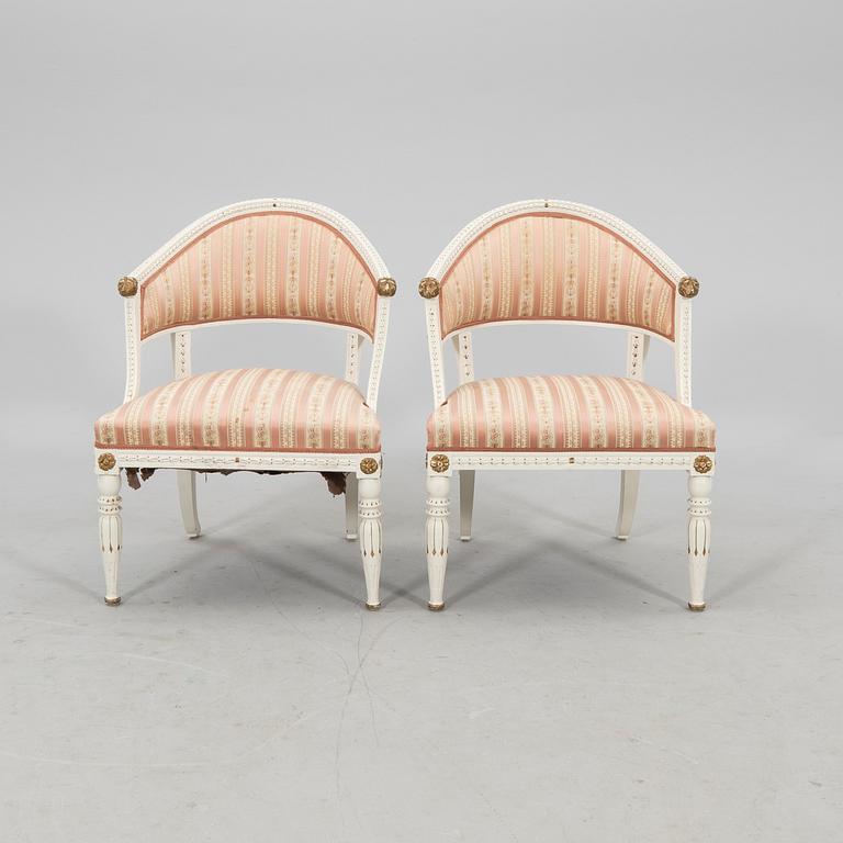 Baljfåtöljer 1 par, sengustaviansk stil 1900-talets första hälft.