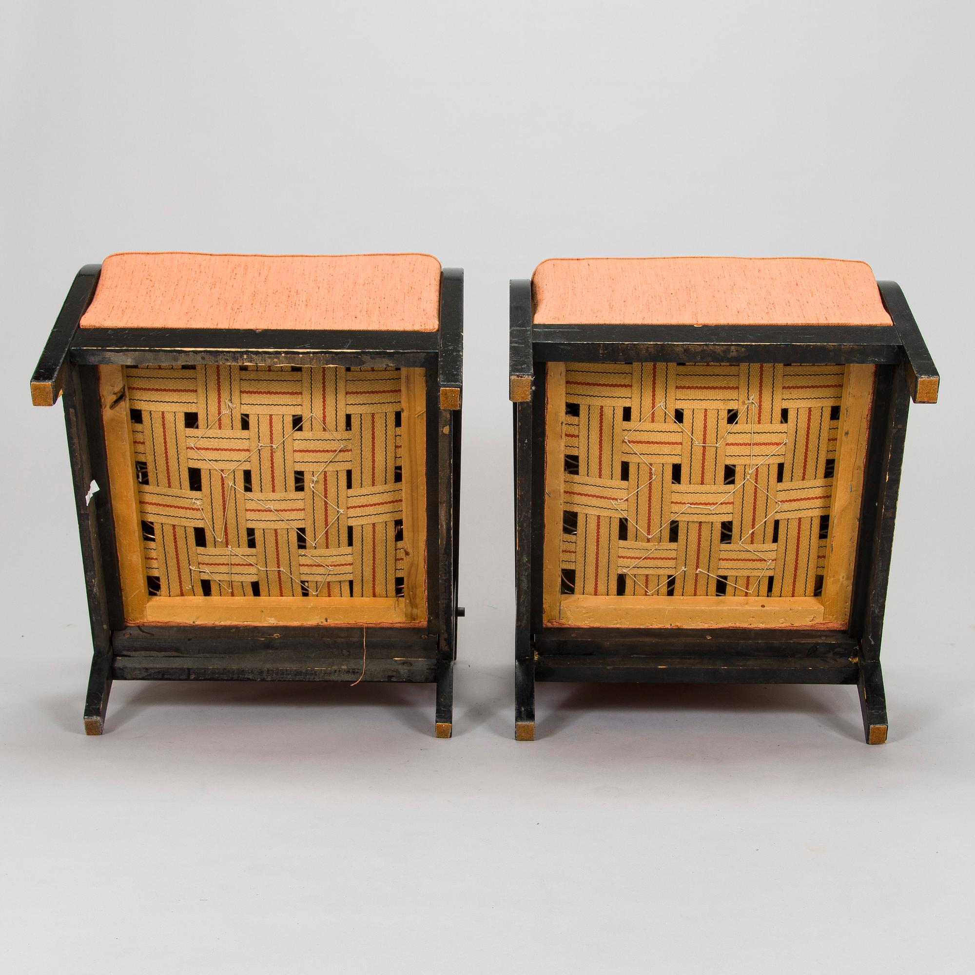 Einari Kyöstilä, A pair of 1930's 'Mainio' armchairs for Asko Finland.