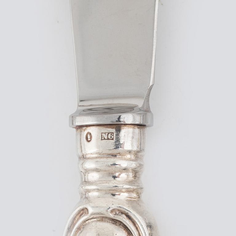 Bestickservis, 122 delar, silver, modell Prins Albert, bl a CG Hallberg 1895, Möllenborg, Stockholm 1858.