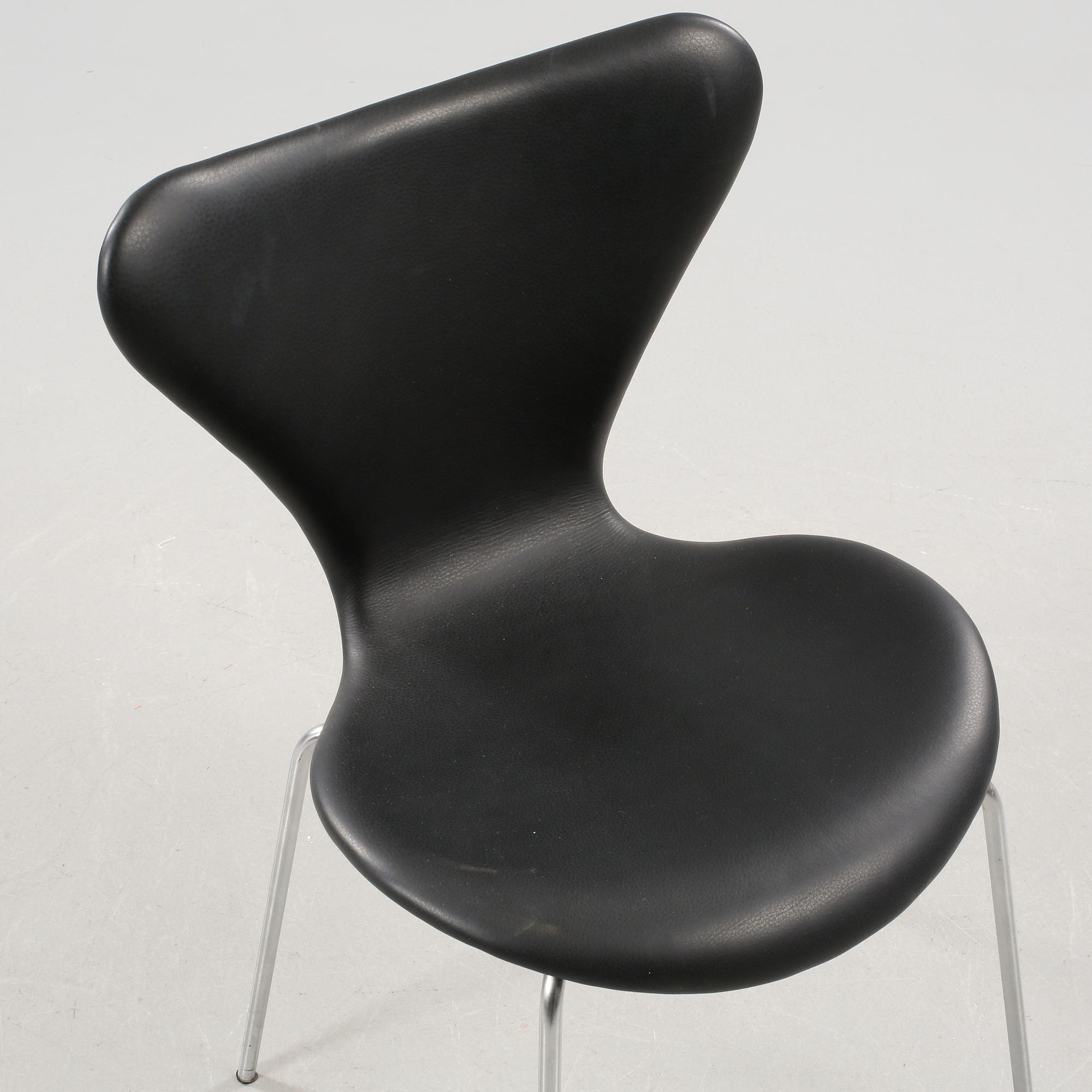 STOL, "Sjuan", Arne Jacobsen, Fritz Hansen, 1970.