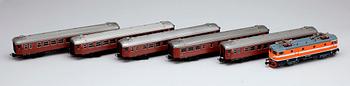 TÅGSATS, 6 delar, Märklin H0, 4034, 4072 och 4899. 1900-talets andra hälft.