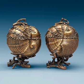 759. A pair of Russian mid 19th century silver-gilt bonbonjeres, marks of Carl Tegelsten, St. Petersburg 1851.