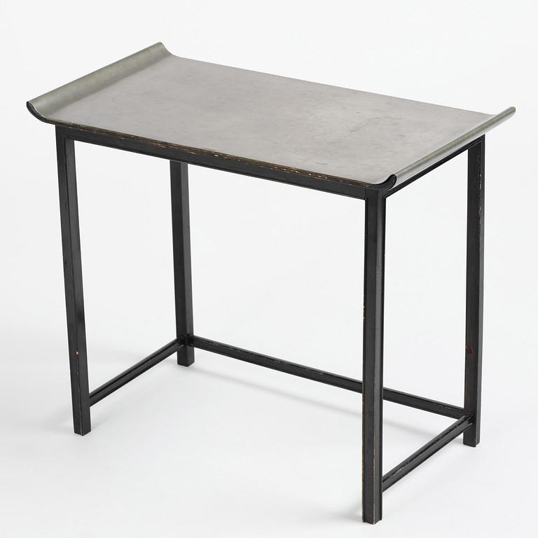 Firma Svenskt Tenn, a pewter top tea table model "A 423", Stockholm, 1932.