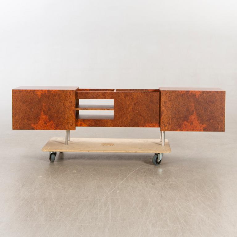 Jonas Lindvall, "Speyside"  Sideboard 2000-tal.