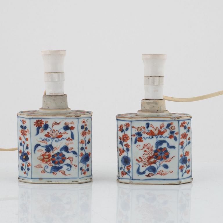 A pair of Chinese porcelain table lights/tea caddys, 18th Century.
