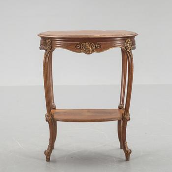 BORD, Louis XV-stil 1900-talets början.