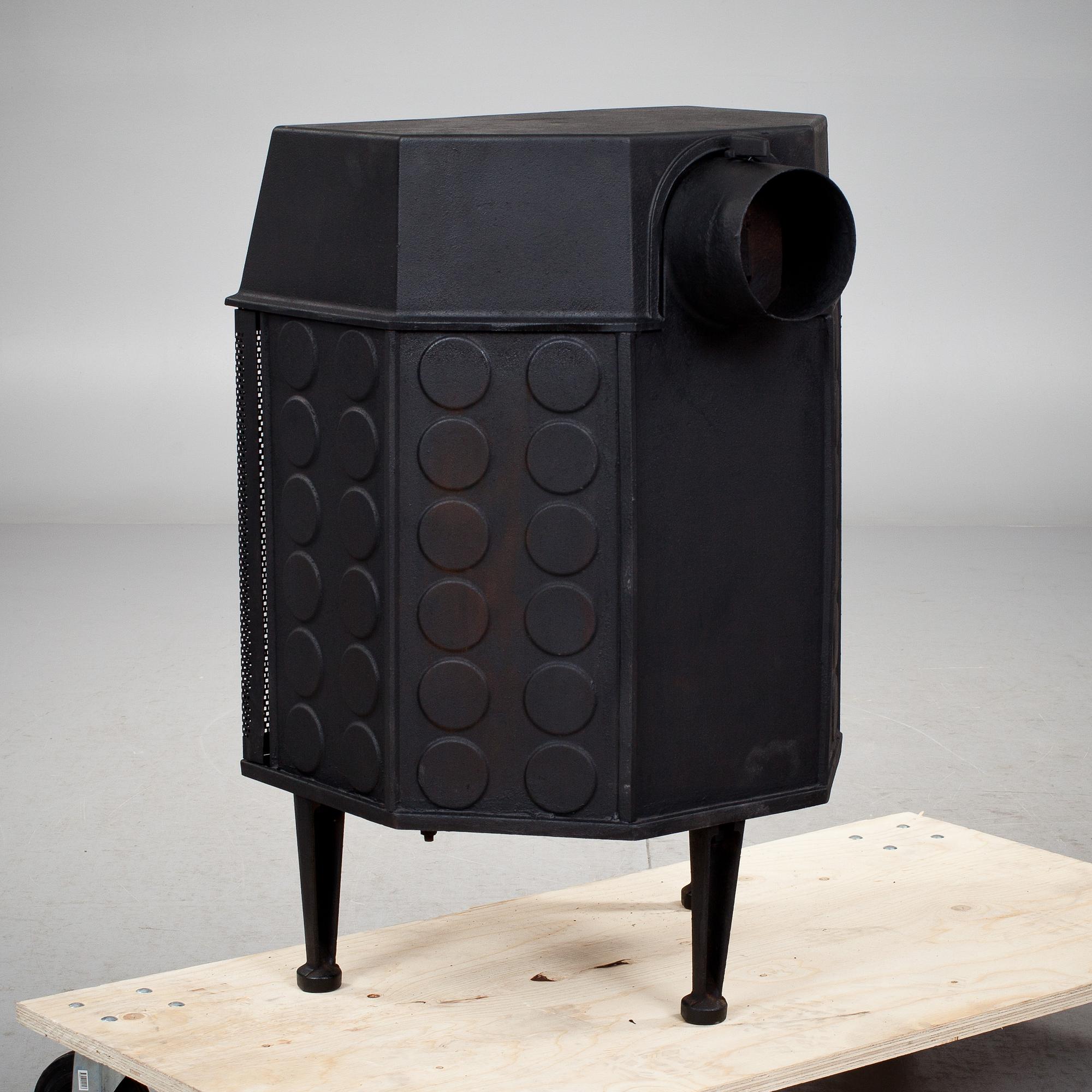 BRASKAMIN, gjutjärn. Sigurd Persson Kockums Jernverk, 1965.