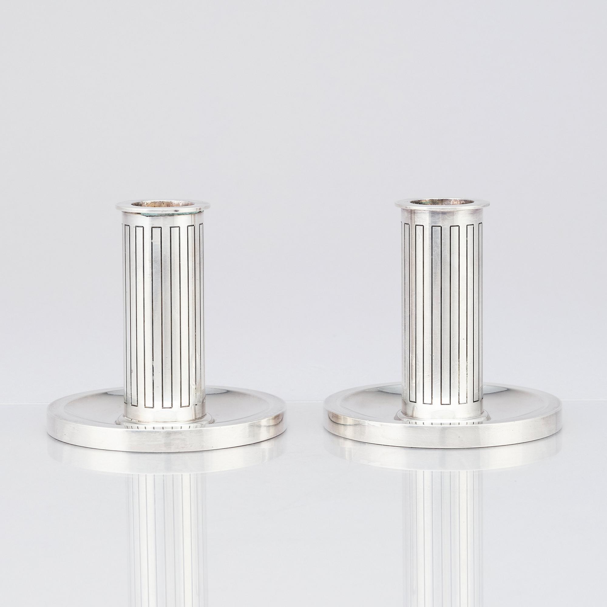 Sigvard Bernadotte, ljusstakar, ett par, Köpenhamn 1945-77, sterlingsilver, modell 923.