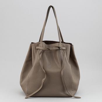 Céline, a leather 'Cabas Phantom Tote' bag.