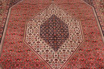 A Bidjar Tekab carpet, c. 300 x 203 cm.