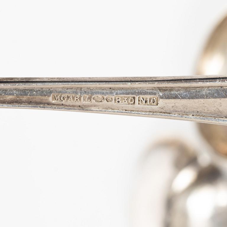 Serveringsbestick och skrammelskedar, 10 st, silver, 1800-1900-tal.