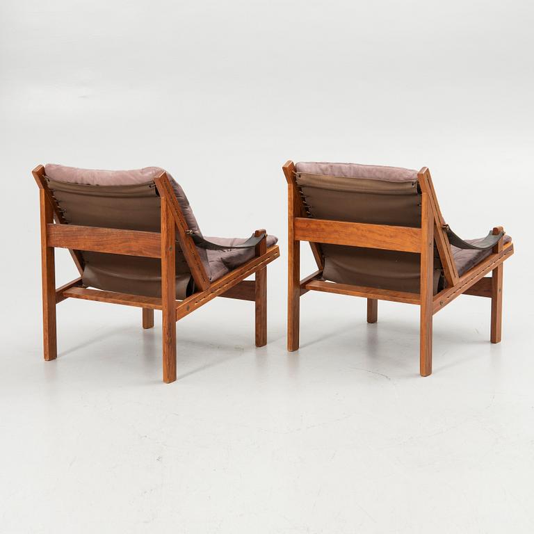 Torbjørn Afdal, Armchairs, a pair, “Hunter”, Stranda Industri A/S for Bruksbo, Norway, 1960s/70s.