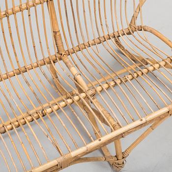 SOFFA SAMT SOFFBORD, omkring 1960-tal.