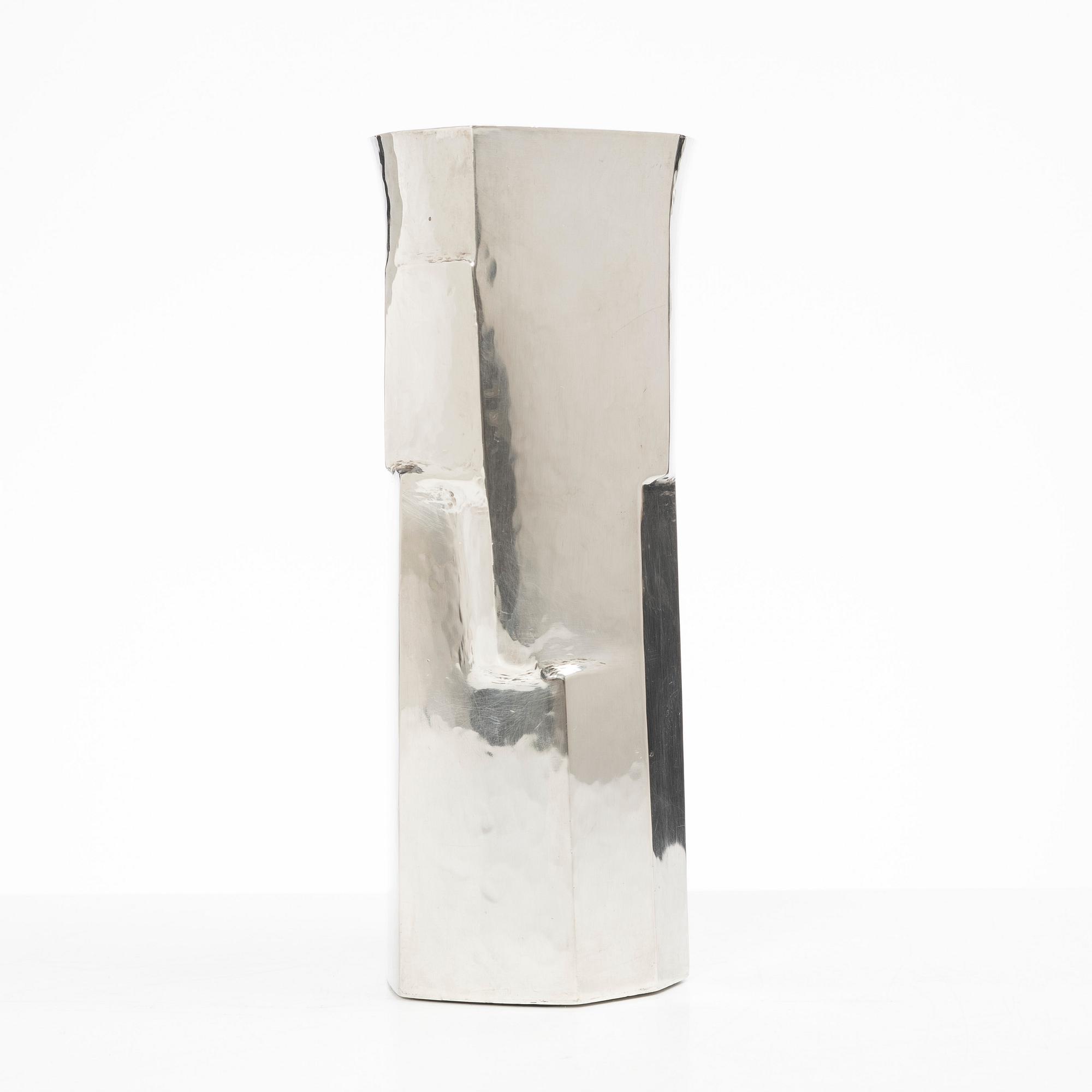 Rey Urban, a Sterling silver vase, Stockholm, 1975.