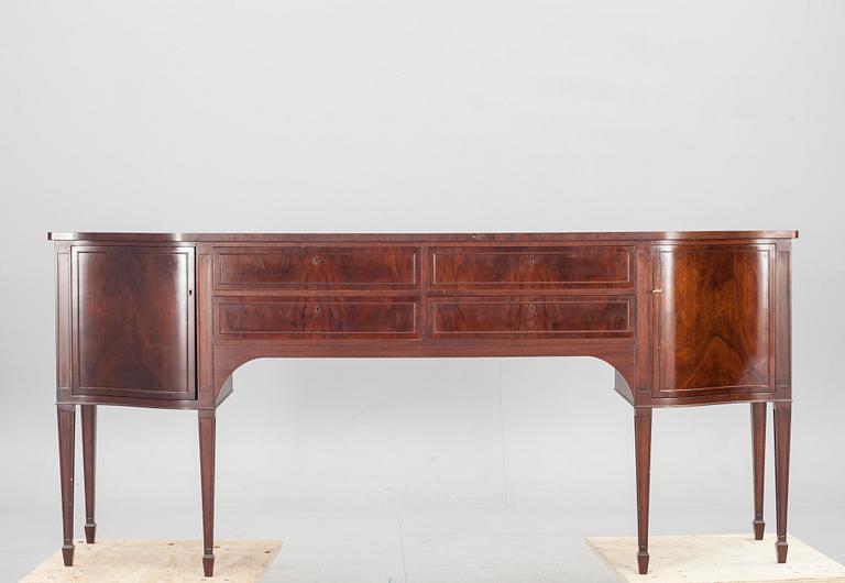 SIDEBOARD, engelsk stil, JO Carlsson, Vetlanda.