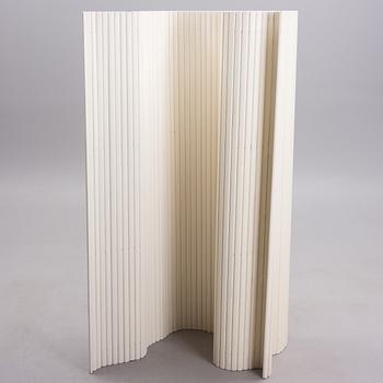 ALVAR AALTO, SKÄRM, trä, Artek 1970-tal. Modellen formgiven 1936.