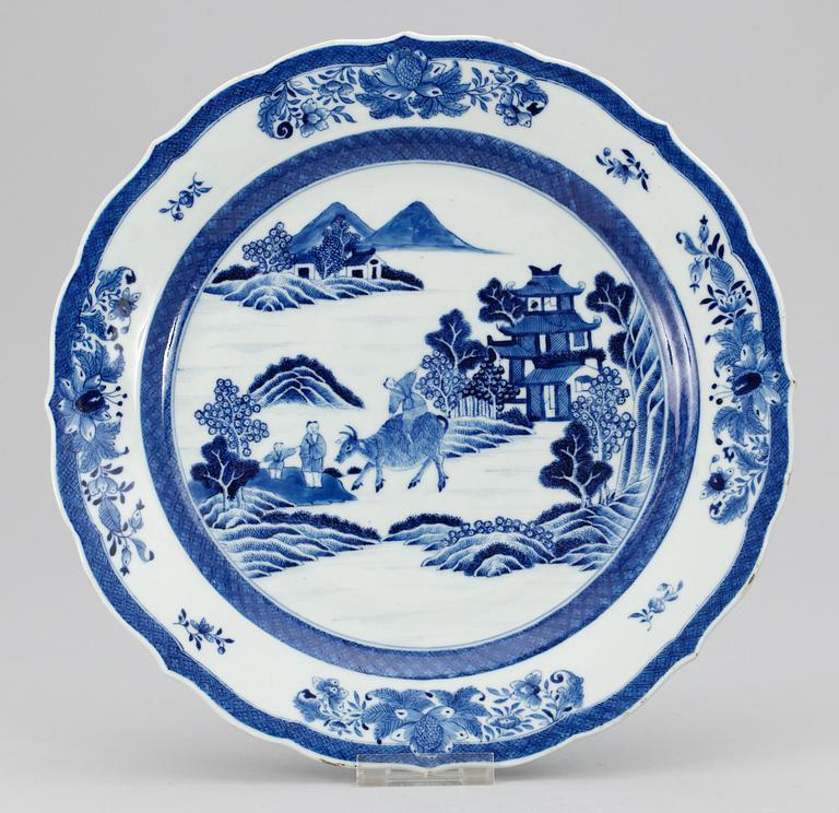 FAT, porslin. Qing dynastin, Qianlong (1736-95).