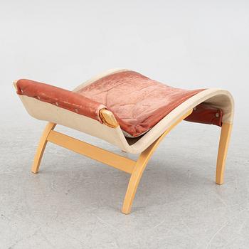 Bruno Mathsson, fåtölj med fotpall, "Pernilla", Dux.