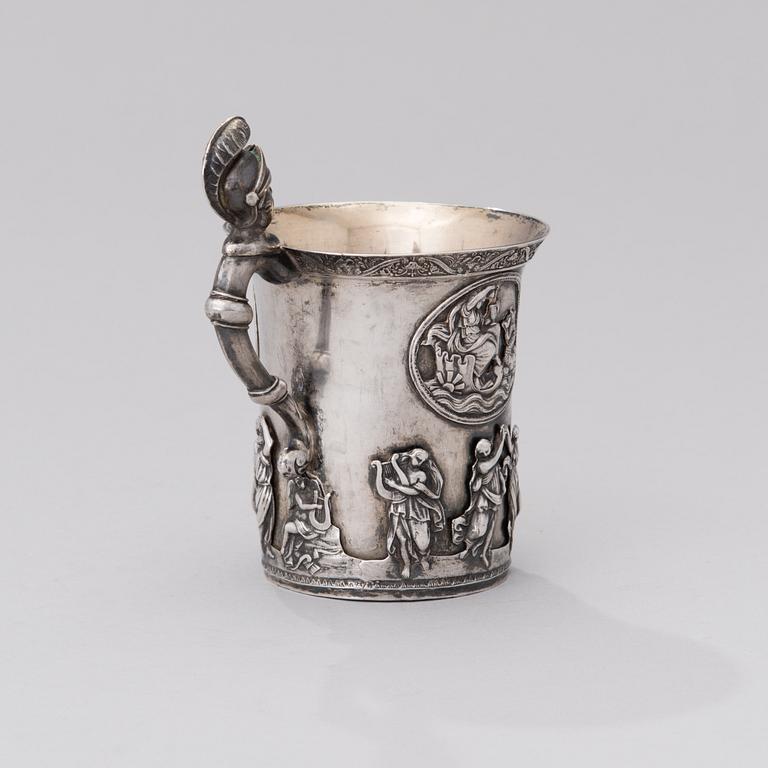 A RUSSIAN SILVER MUG, silver, P.Muller, St:Petersburg 1830.